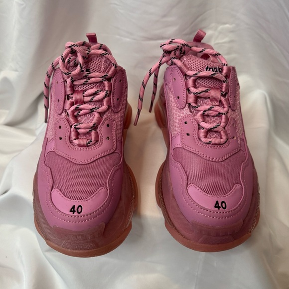 Balenciaga Pink Triple S - Picture 3 of 7